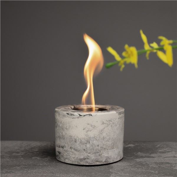 Hõõrutav alkoholiga lauapealne kamin. Kaasaskantav kamin